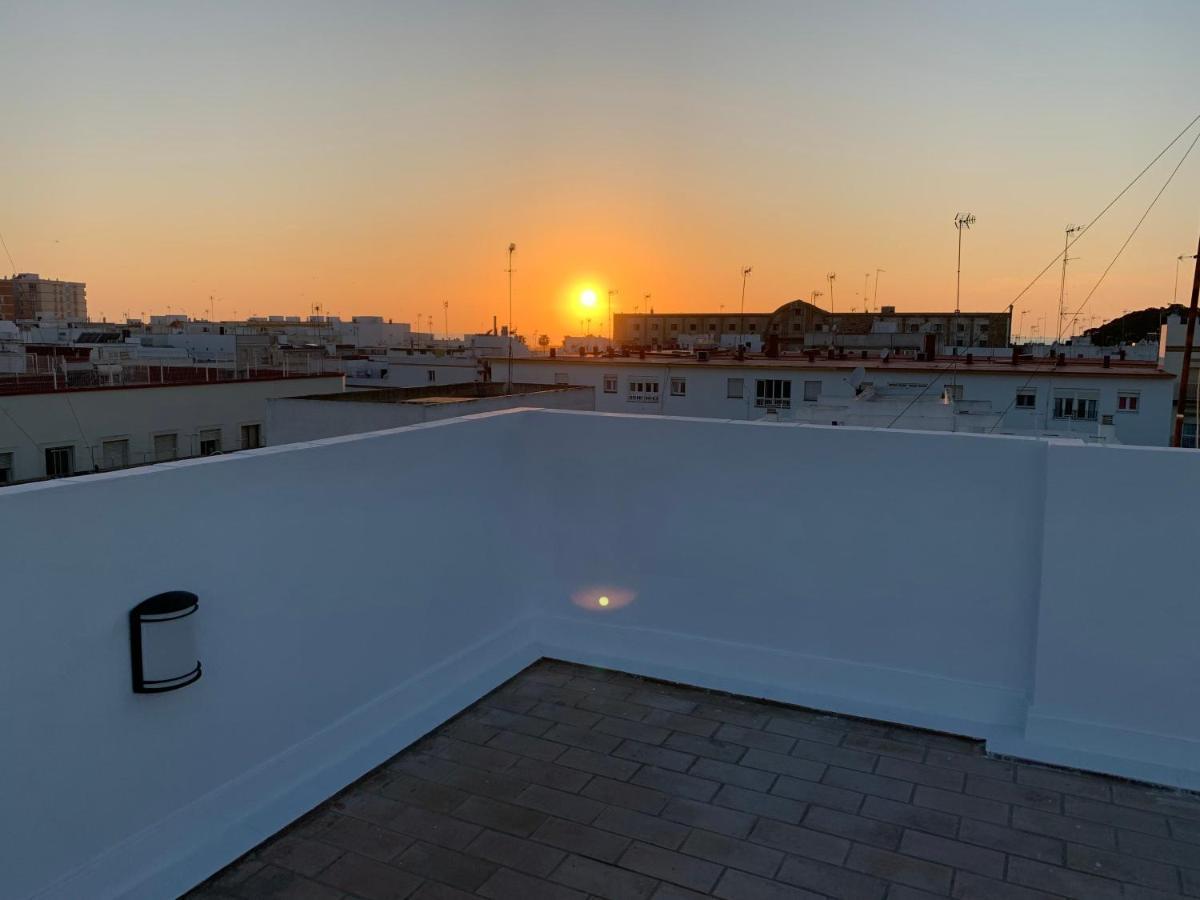 Atico Terraza Cadiz Centro Ascensor Playa De La Caleta Apartment ภายนอก รูปภาพ