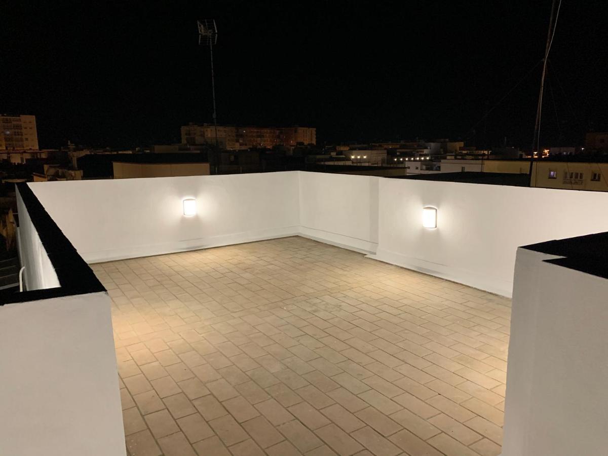 Atico Terraza Cadiz Centro Ascensor Playa De La Caleta Apartment ภายนอก รูปภาพ